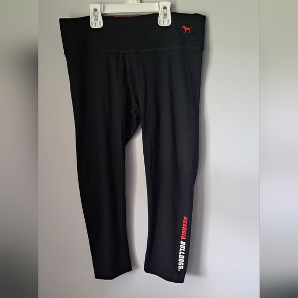 PINK Victoria's Secret Black Capri Leggings Georgia Bulldogs - Picture 1 of 5
